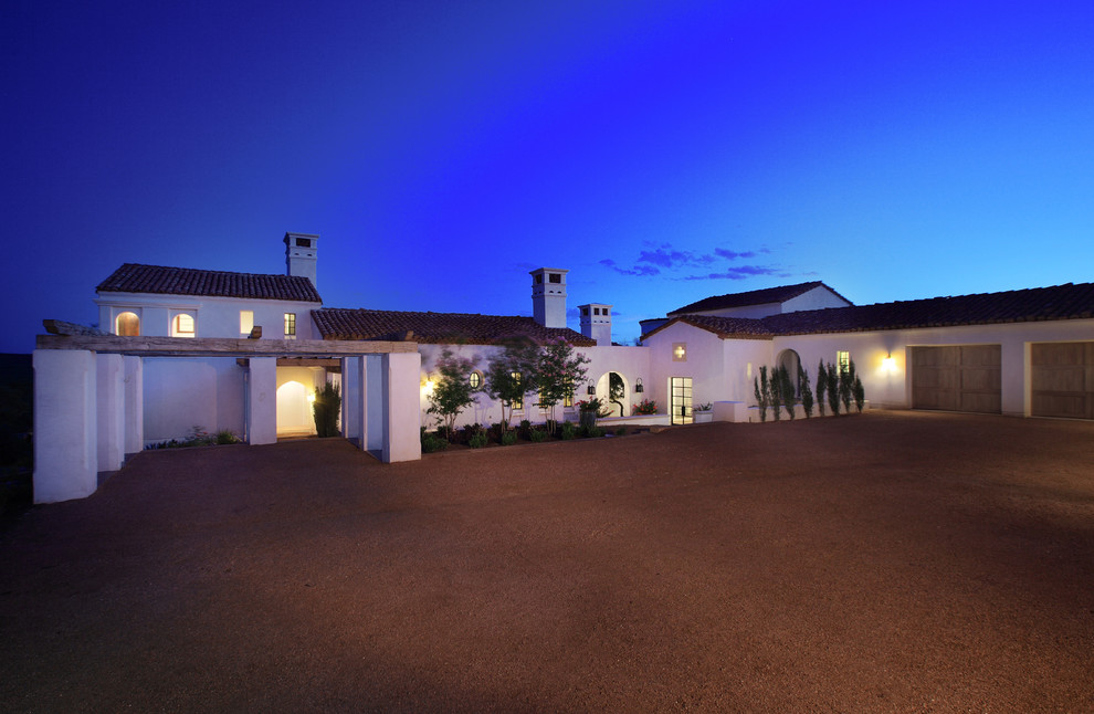 Photo of a mediterranean house exterior in Austin.