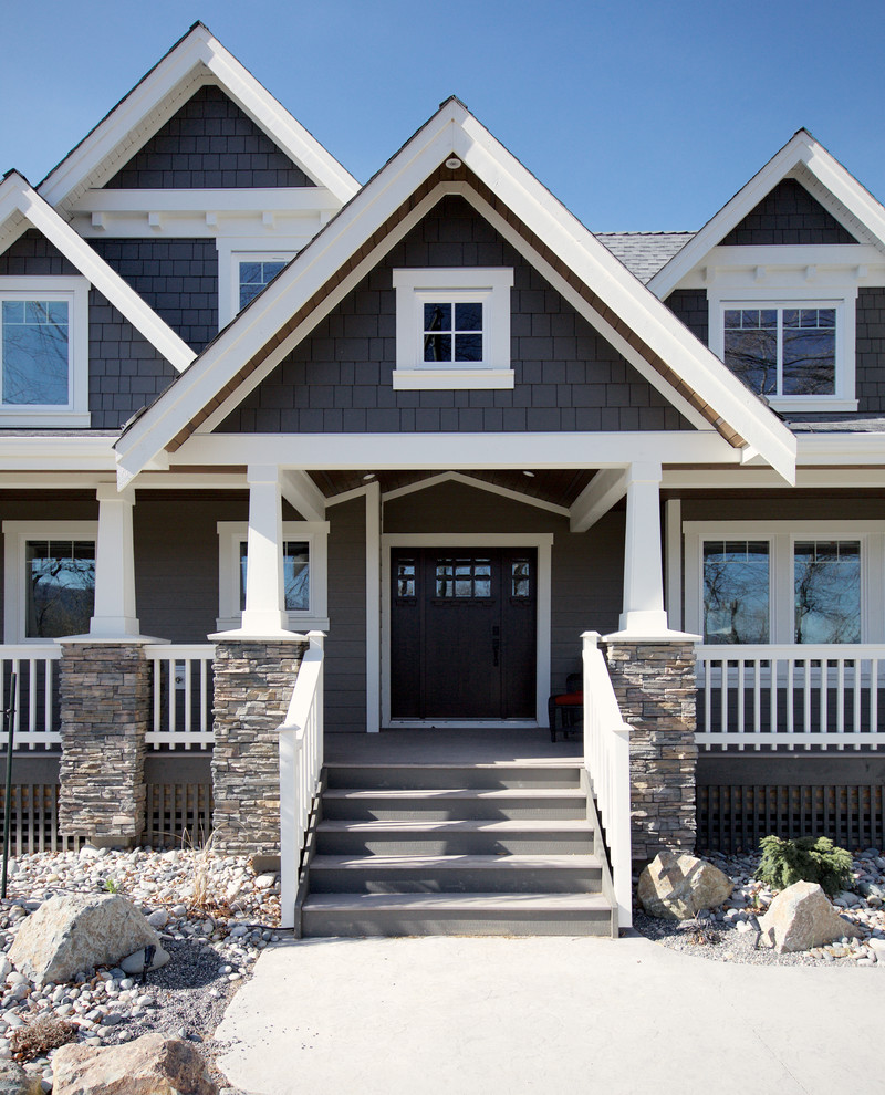 Inspiration for a large craftsman gray two-story concrete fiberboard exterior home remodel in Vancouver