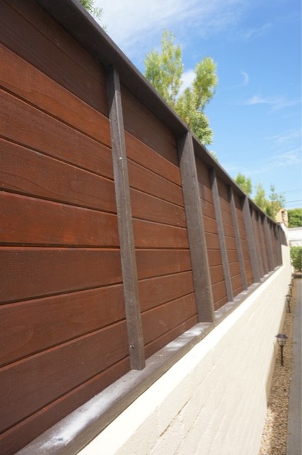 Fence Toppers Wall Extensions Wall Topper Contemporary House Exterior Los Angeles By Harwell Fencing And Gates Inc Houzz Uk