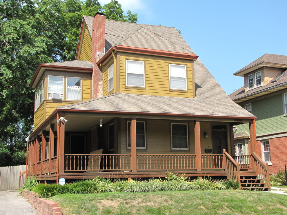 This is an example of a classic house exterior in Kansas City.