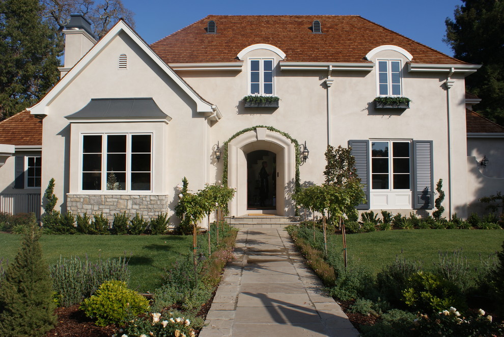 Mid-sized traditional exterior home idea in Other