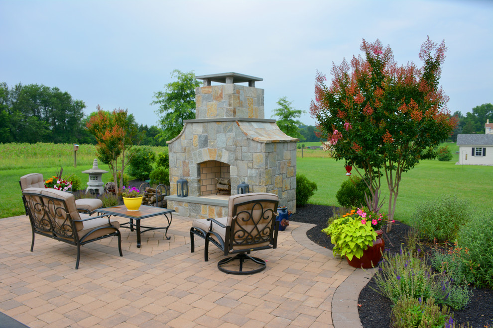 Fireplaces & Fire Pits Terrasse et Patio Baltimore par Rhine