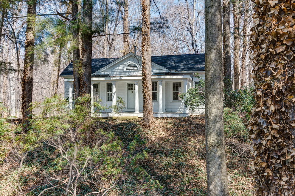 FOR SALE Cleveland Area Masterpiece Close to Lake & Downtown Traditional Exterior