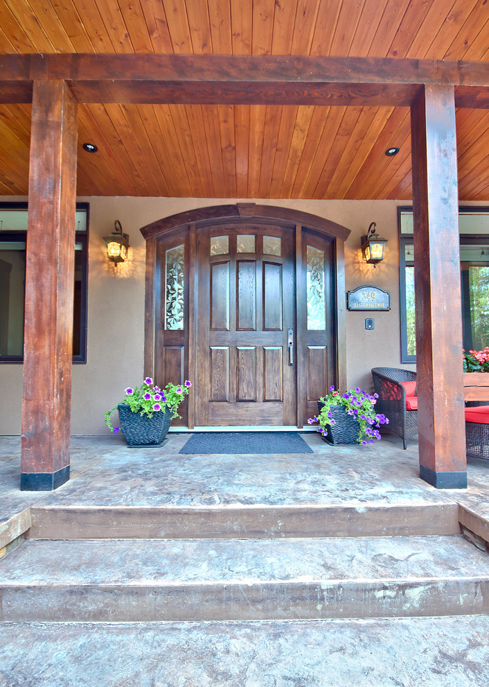 Inspiration for a traditional house exterior in Calgary.