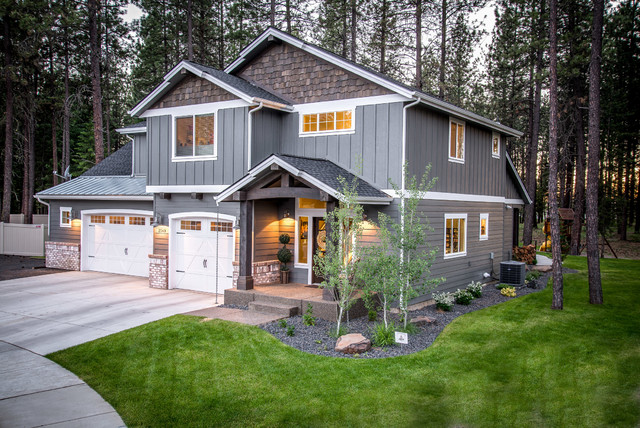 Front Elevation - Perspective View - Arts & Crafts - House Exterior ...