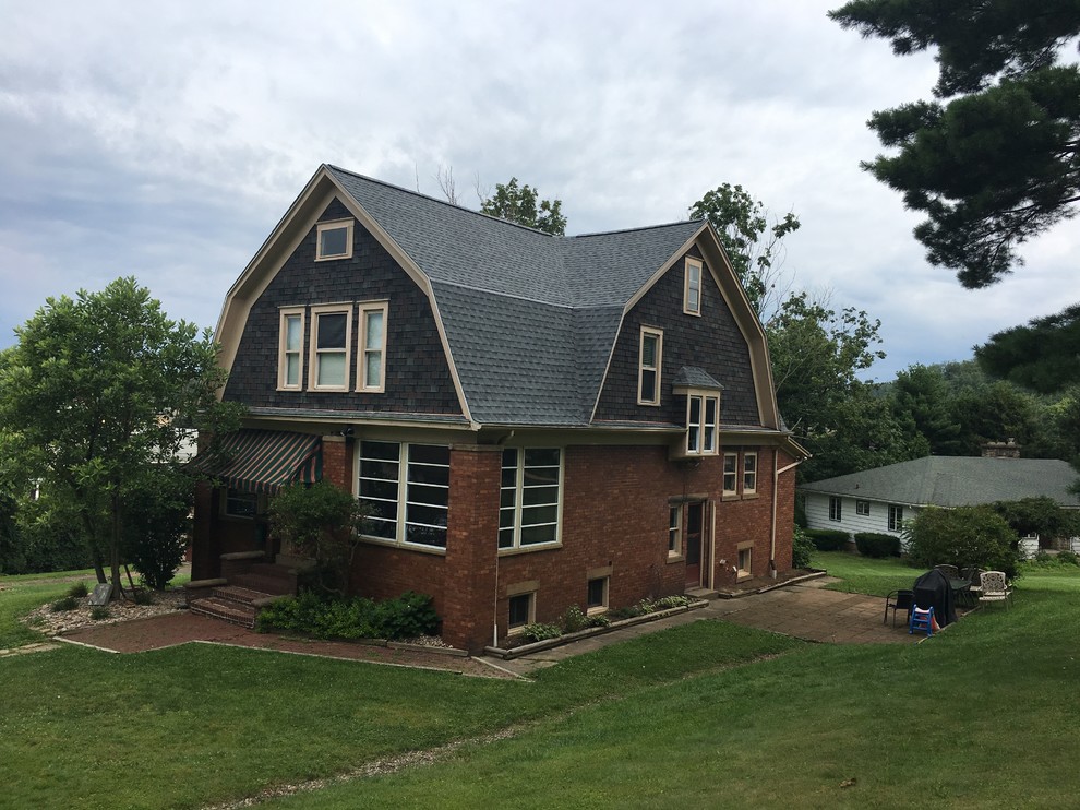 GAF Oyster Gray Timberline HD Exterior Cleveland by Tango & Gatti