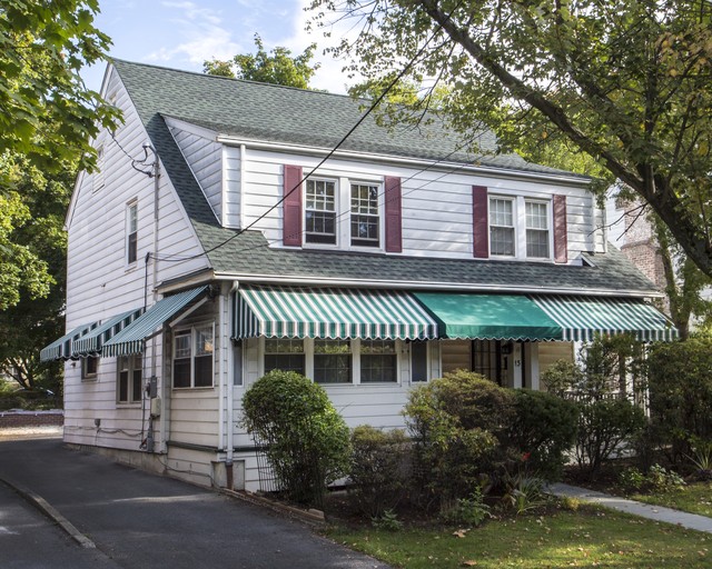 GAF Timberline Roof Replacement Yonkers, NY Clásico Fachada Nueva York de Vinylume