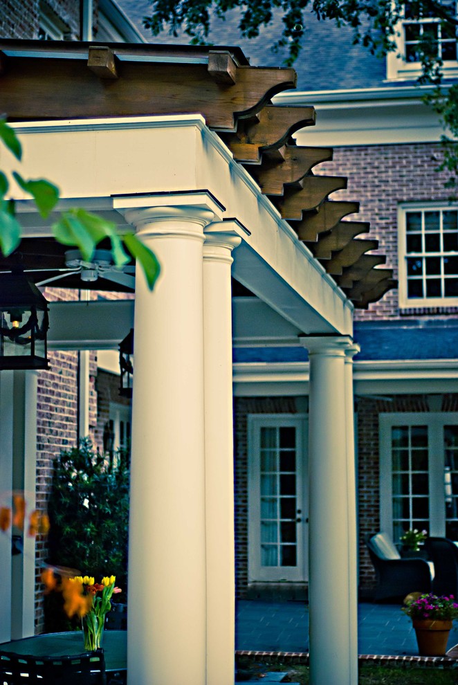 Inspiration for a classic house exterior in Houston.