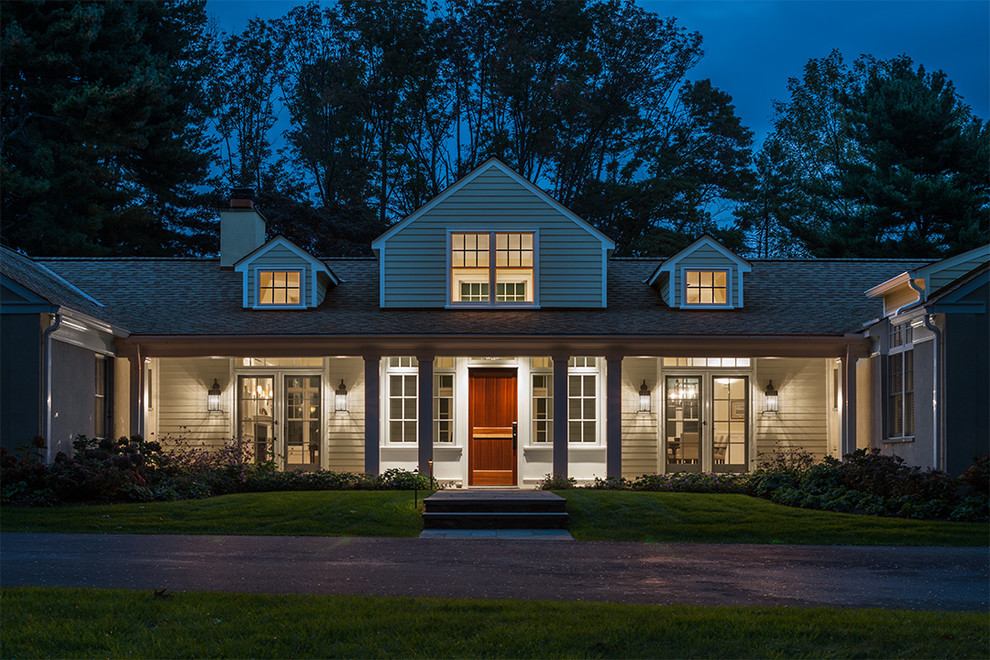 Elegant two-story exterior home photo in Philadelphia