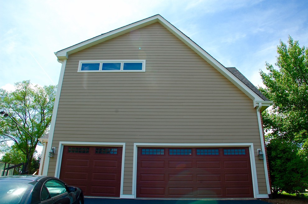 Glen Ellyn, IL Exterior Remodel Siding & Windows Traditional