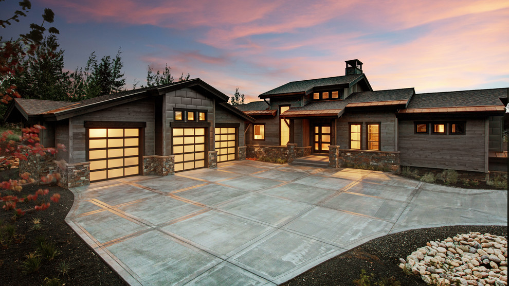 Inspiration for a modern house exterior in Salt Lake City.