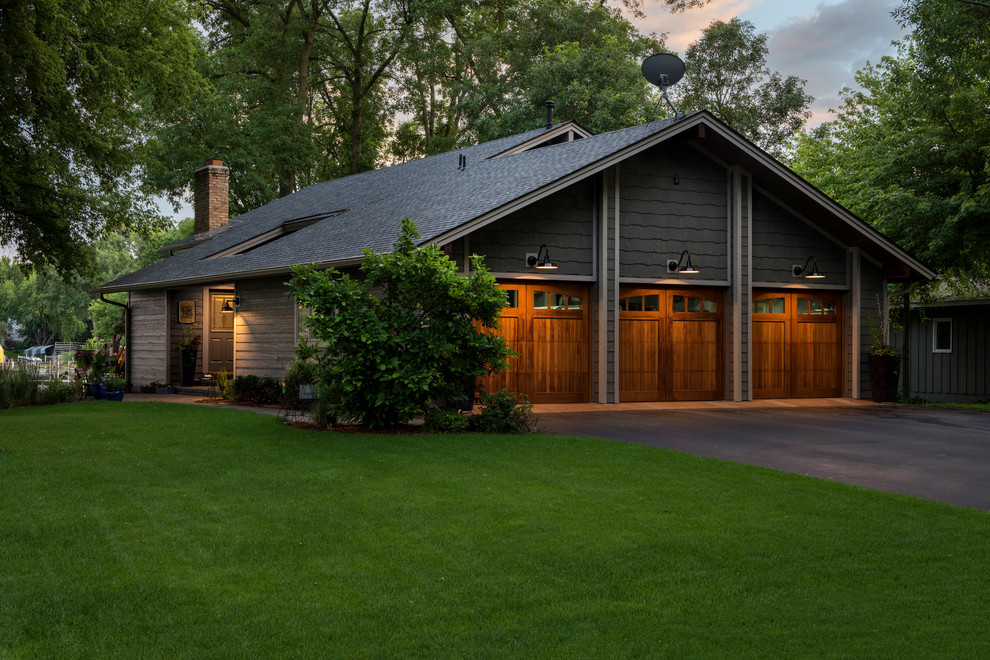 Inspiration for a mid-sized craftsman gray split-level wood exterior home remodel in Minneapolis with a shingle roof