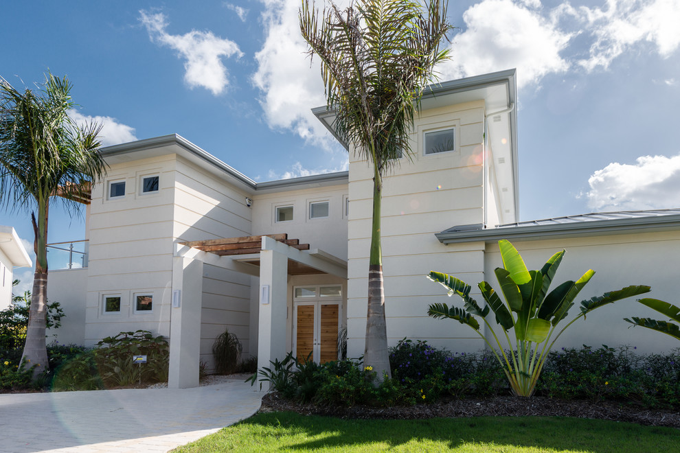 GRAND CAYMAN GRAND HARBOUR RESIDENCE Tropical Exterior Other