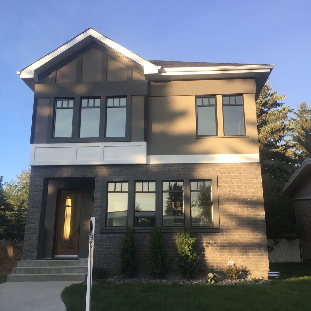 grandview heights Traditional Exterior Edmonton by Twin's