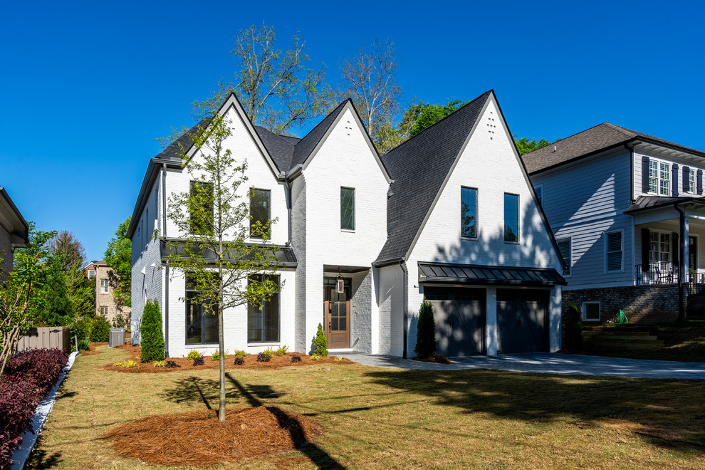 This is an example of a contemporary house exterior in Atlanta.
