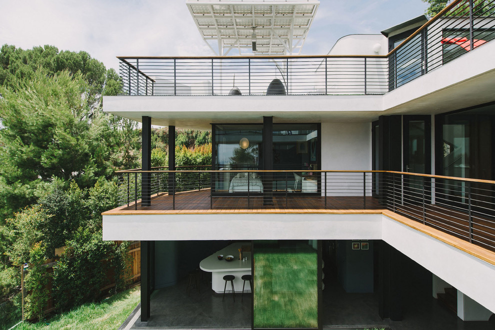 Стильный дизайн: трехэтажный дом в стиле модернизм - последний тренд