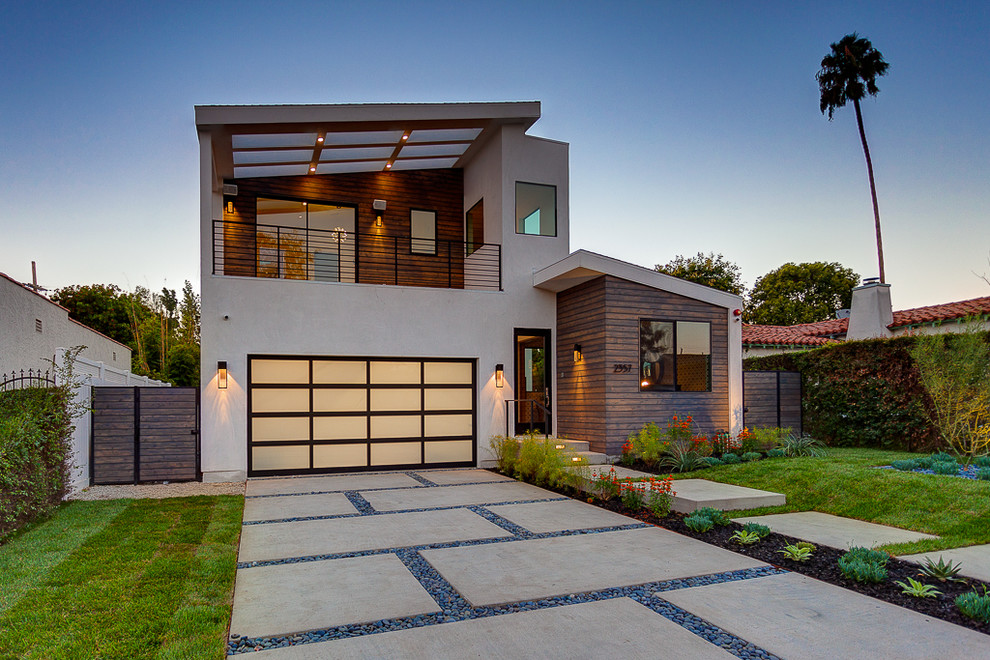 Mid-sized modern multicolored two-story mixed siding flat roof idea in Los Angeles