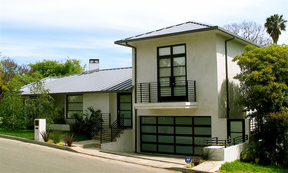 Example of a trendy exterior home design in Los Angeles