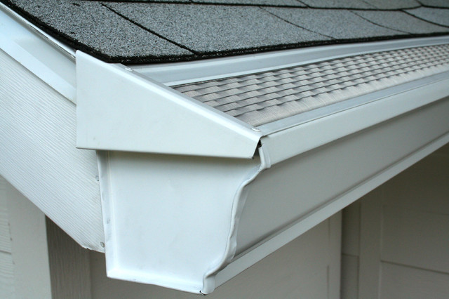 Gutter Helmet - Gutter Mesh - Gutter Helmet Heat - Gutter Protection ...