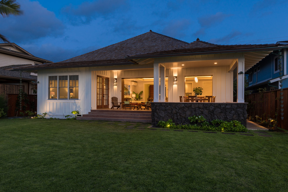Hale Kahakai Beach Style Exterior Hawaii by Archipelago Hawaii Luxury Home Designs Houzz