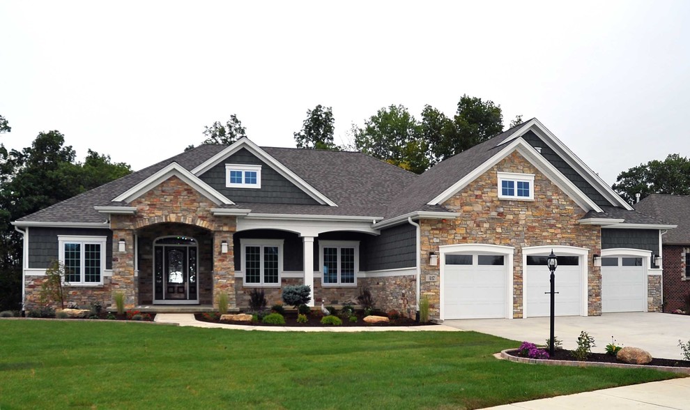 Hamilton Residence, Arbor Lake Estates, Valparaiso Craftsman Exterior Chicago by Aldred