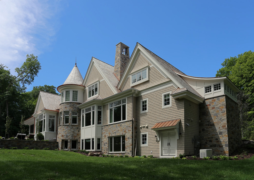 Hampton�s in the Country Traditional Exterior