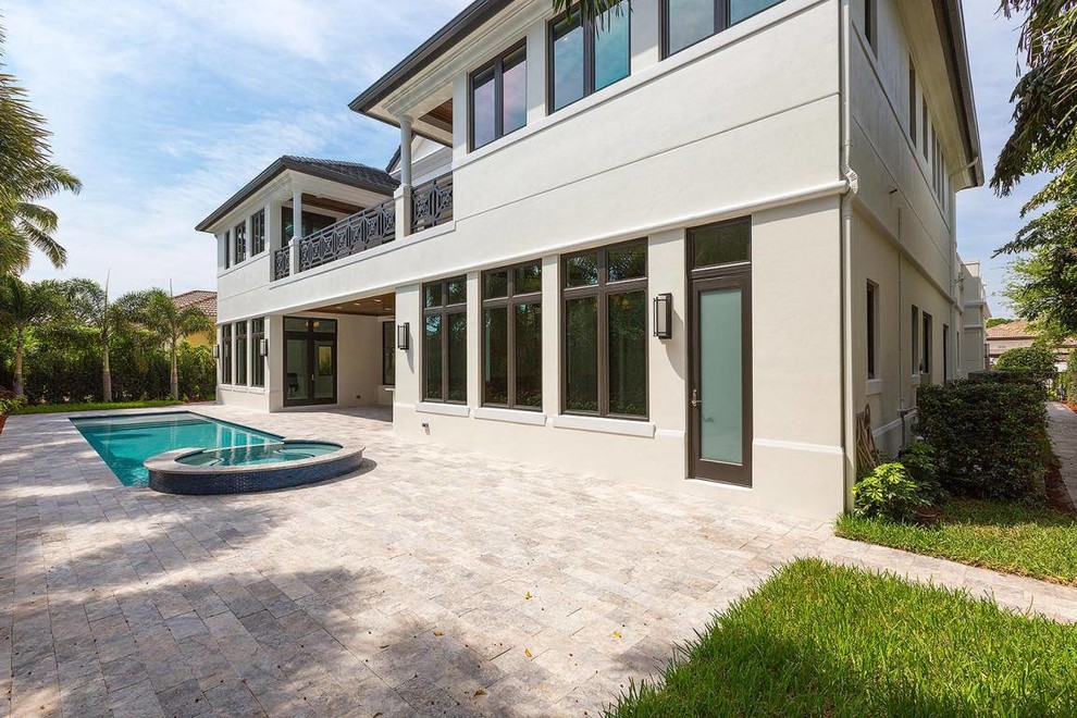 This is an example of a contemporary house exterior in Miami.