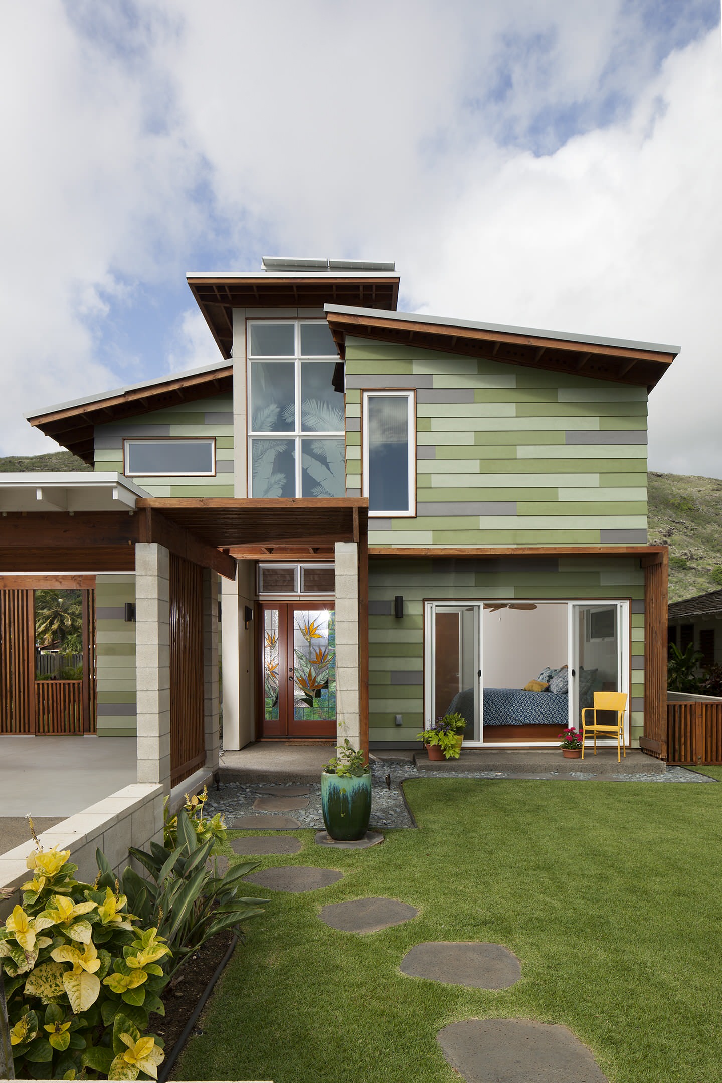 75 Modern Green Exterior Home Ideas You'll Love - October, 2023