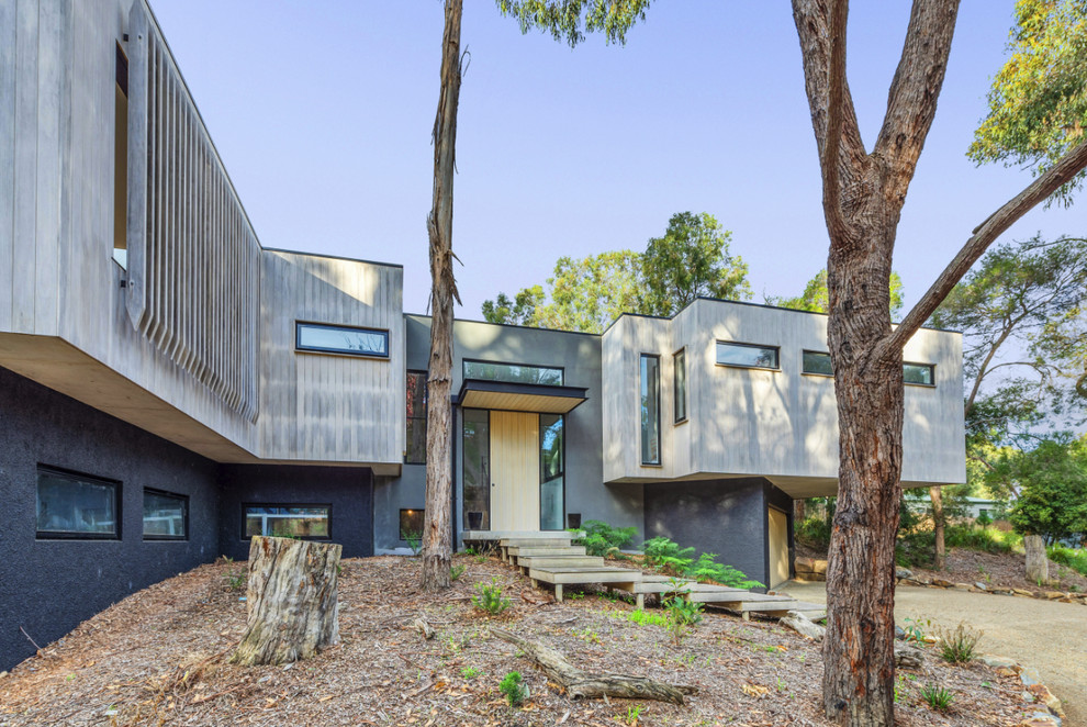 Geräumiges, Zweistöckiges Modernes Einfamilienhaus in Melbourne