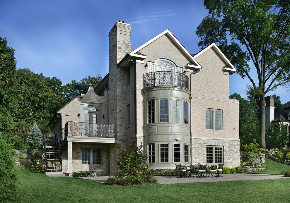 Hemlock Traditional Exterior New York by Sussan Lari Architect