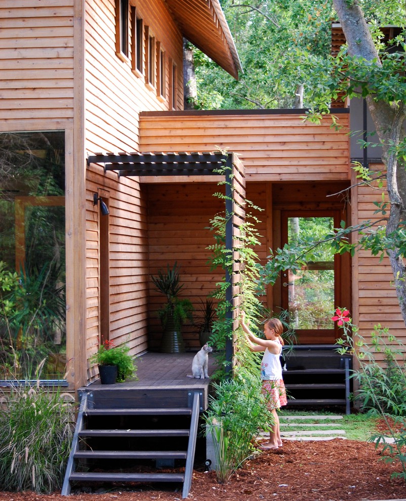 Moderne Holzfassade Haus in Atlanta