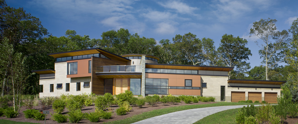 This is an example of a contemporary house exterior in Providence.