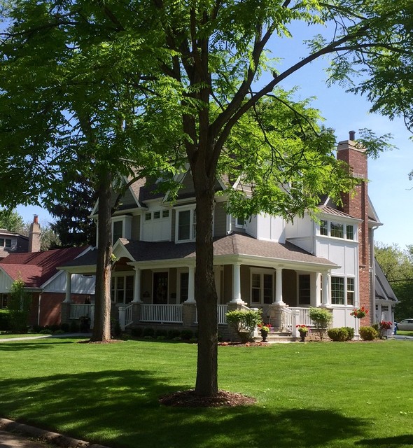 Hinsdale Craftsman Exterior Chicago by Monument Homes, Inc