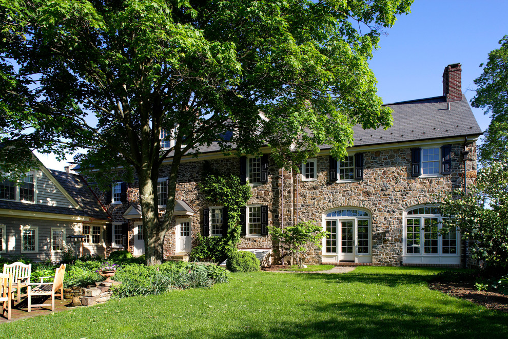 Inspiration for a farmhouse exterior home remodel in Philadelphia
