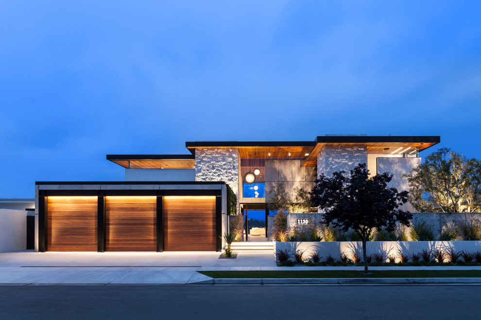 Design ideas for a contemporary house exterior in Boise.