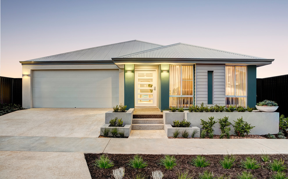 Photo of a contemporary bungalow house exterior in Perth.
