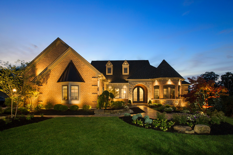 Homearama 2016Oaks of West Chester Traditional Homearama 2016Oaks of West Chester Traditional