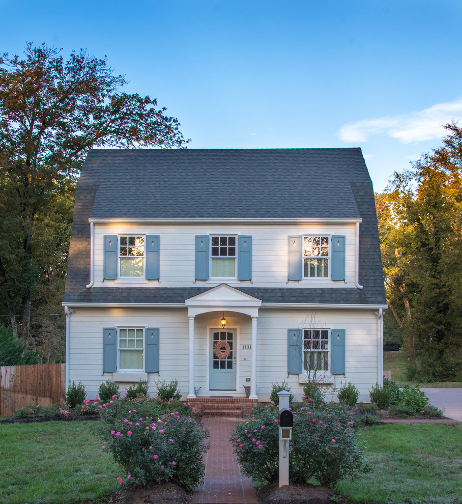 Homes Around Town Shabbychic Style Exterior Other by Jonathan