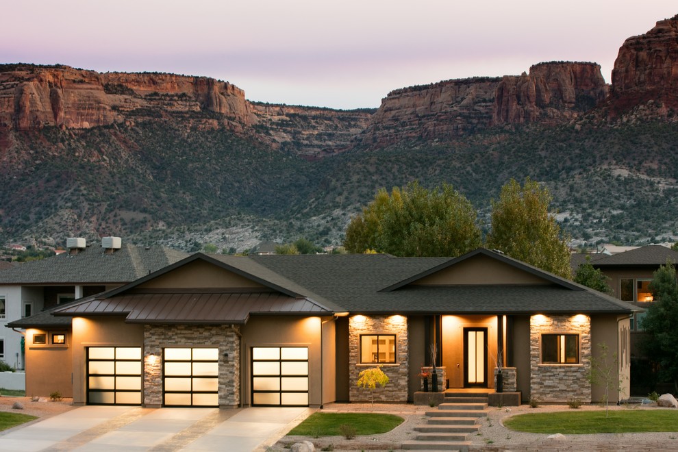 House in Grand Junction Parade of Homes Contemporary Exterior