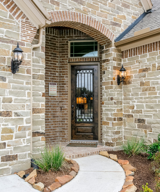 Houston, Texas | Pine Country - Classic Princeton Exterior - Traditional -  House Exterior - Houston - by Brightland Homes | Houzz IE