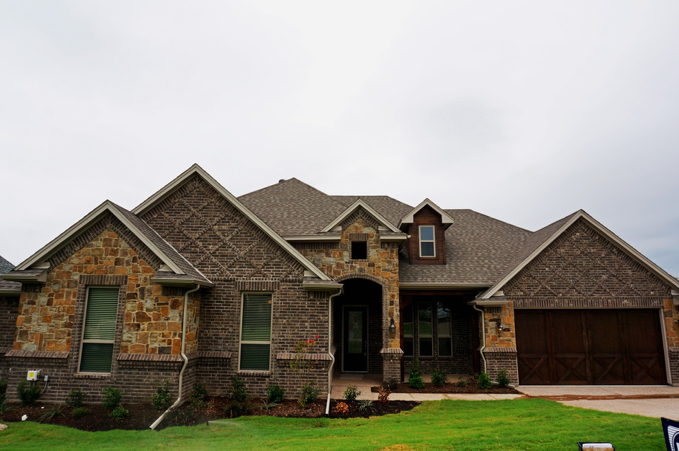 Indian Creek, The Resort on Eagle Mountain Lake Traditional