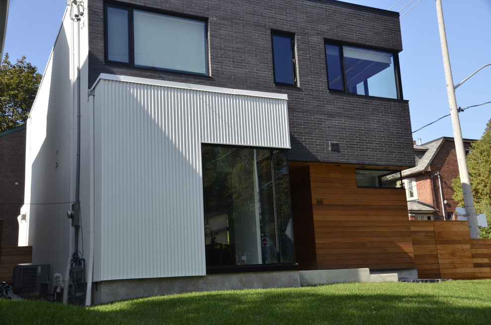 Industrial Metal Siding Modern Exterior Toronto By Alu Pro   Industrial Metal Siding Alu Pro Exteriors Img~1e91095403023441 9 0369 1 408165a 