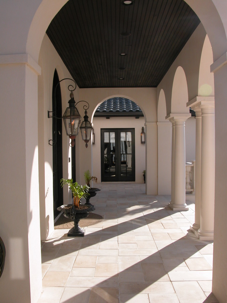 Geräumiges Mediterranes Haus in Miami