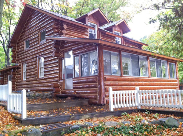 Exempel på ett rustikt hus