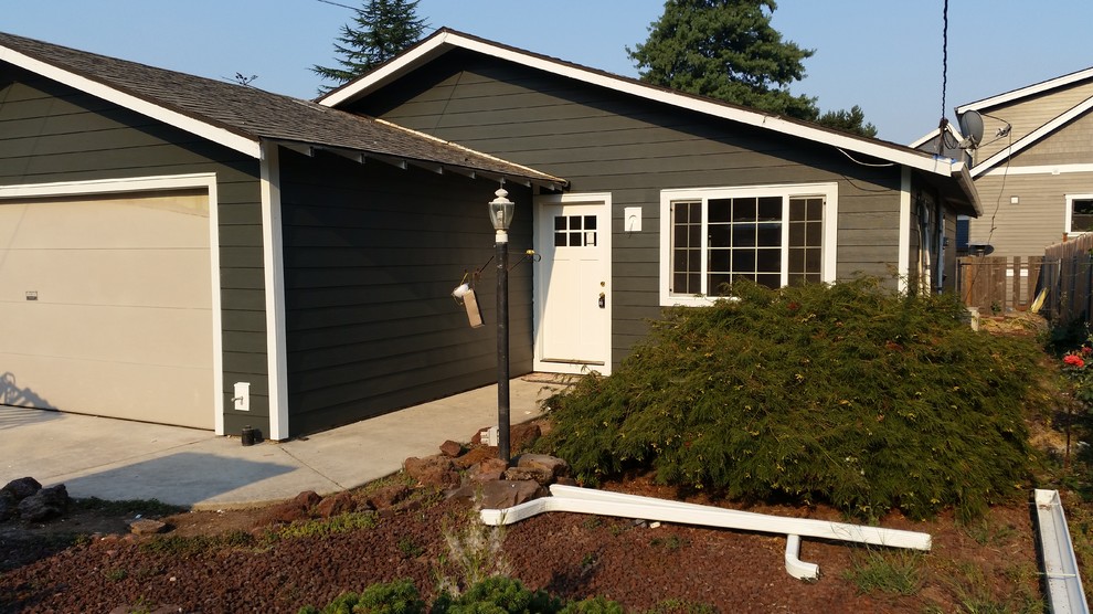 This is an example of a modern house exterior in Portland.