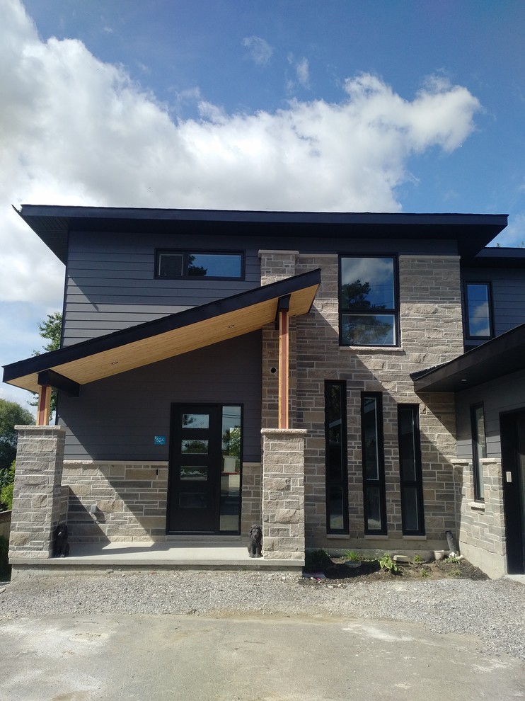 JAMES HARDIE PANELS & HORIZONTAL SIDING OTTAWA, ON Modern