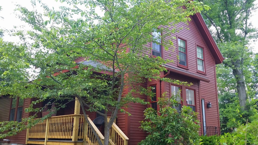 Landhausstil Haus mit Faserzement-Fassade in Boston