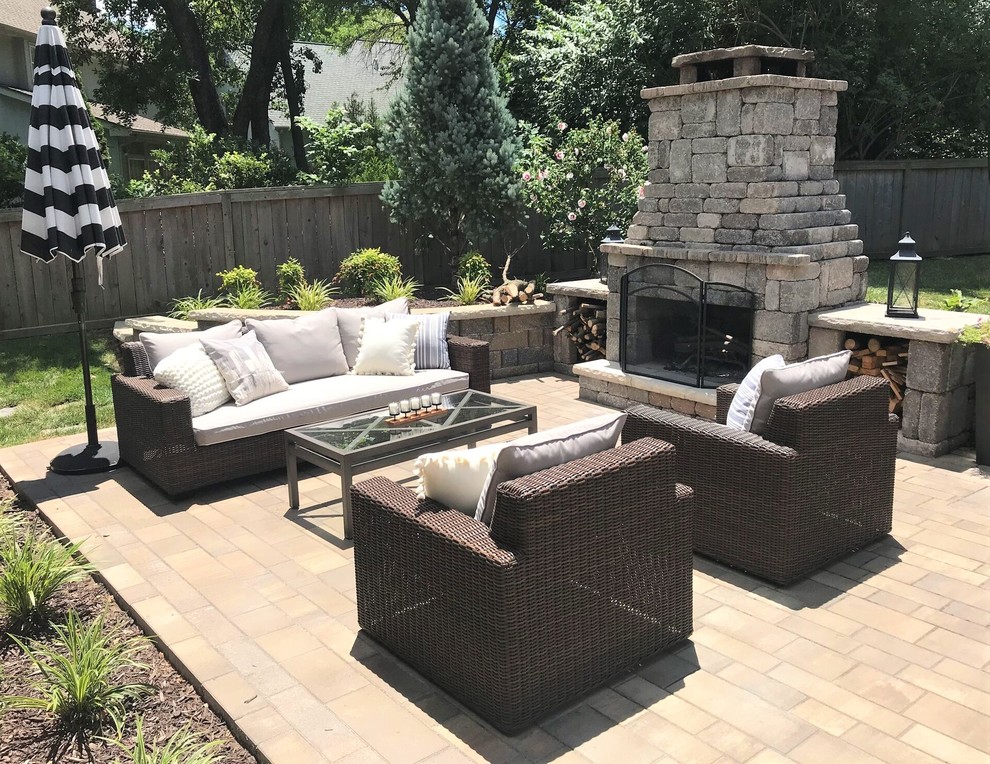 Kansas Paver Patio, Outdoor Kitchen, and Fireplace Patio Kansas