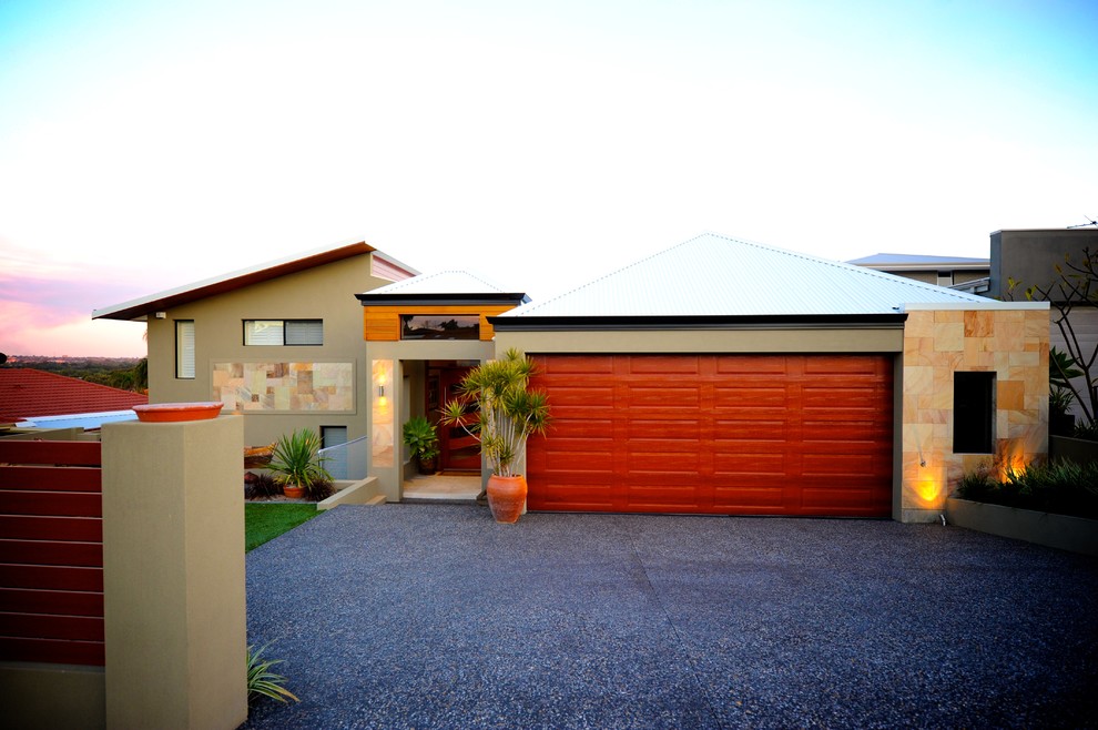 Design ideas for a contemporary house exterior in Perth.