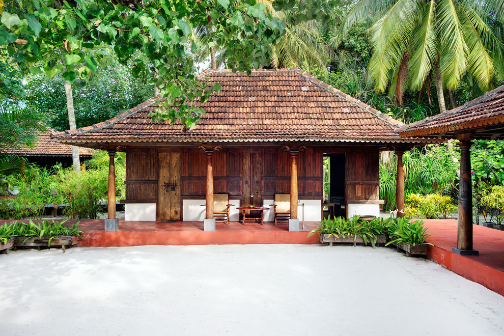 Kerala Home Exterior Design Photos And Paint Colors For Home Office Antidiler